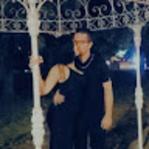 Meet your Posher, Felisha